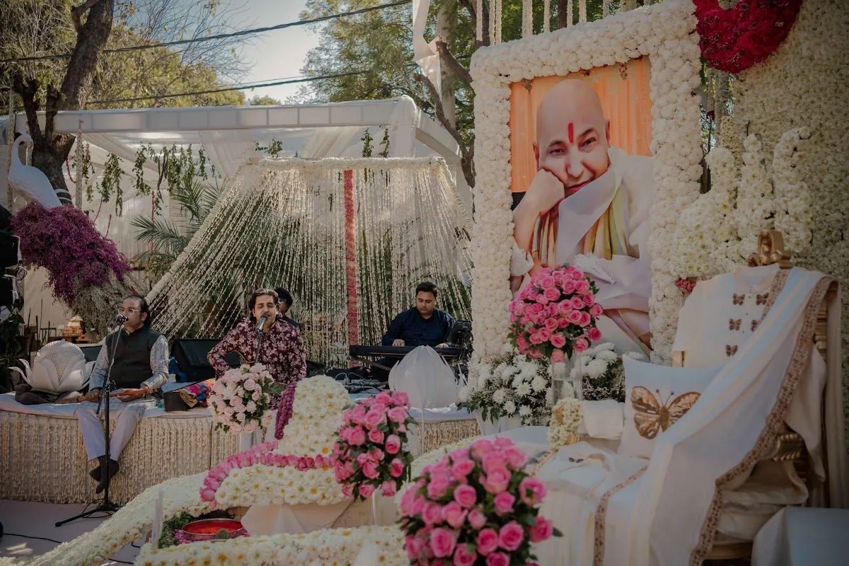 Ankit Batra, bhajan moment 8